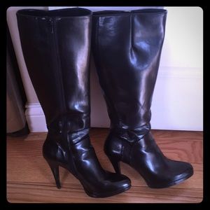 Used Nine West heeled black boots mid calf 8.5M